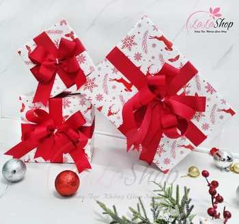 Bộ 3 hộp quà noel trắng nơ đỏ trang trí cây thông noel làm quà tặng
