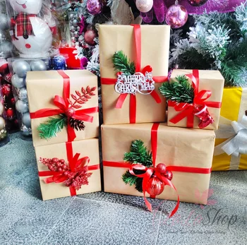 Bộ 5 hộp quà giáng sinh nơ đỏ Merry Christmas trang trí cây thông noel làm quà tặng