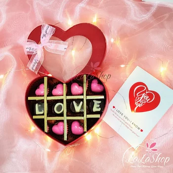 Hộp Socola tình nhân trái tim chữ love