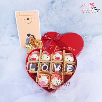 Hộp Socola 10 viên quà tặng Valentine ấm áp chữ love mẫu 4